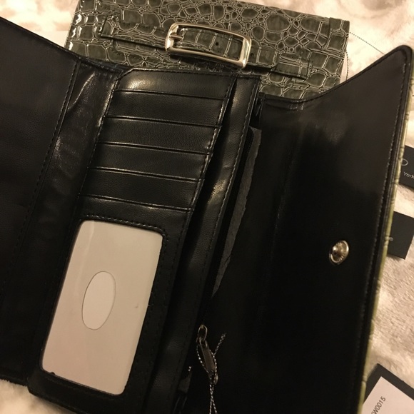 Beijo “Sure Thing” Wallet - Picture 2 of 5